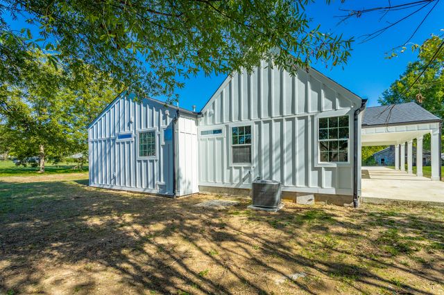 235 Guyler Street, Ringgold, GA 30736