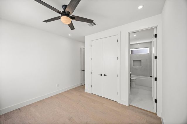 1424 W 23rd Street C, Houston, TX 77008