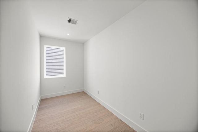 1424 W 23rd Street C, Houston, TX 77008