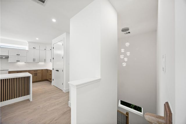 1424 W 23rd Street C, Houston, TX 77008