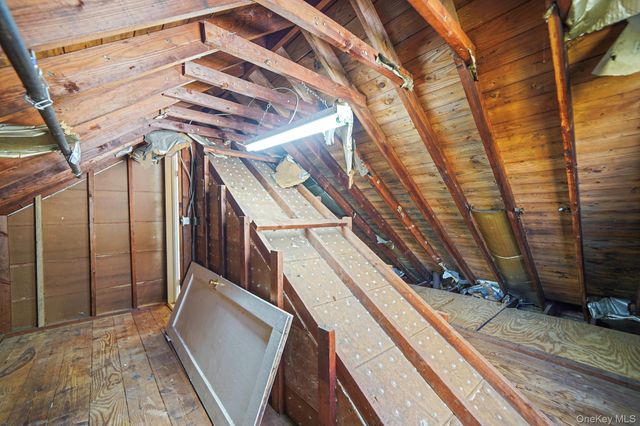 470 Miller Avenue, Freeport, NY 11520