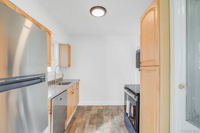 470 Miller Avenue, Freeport, NY 11520