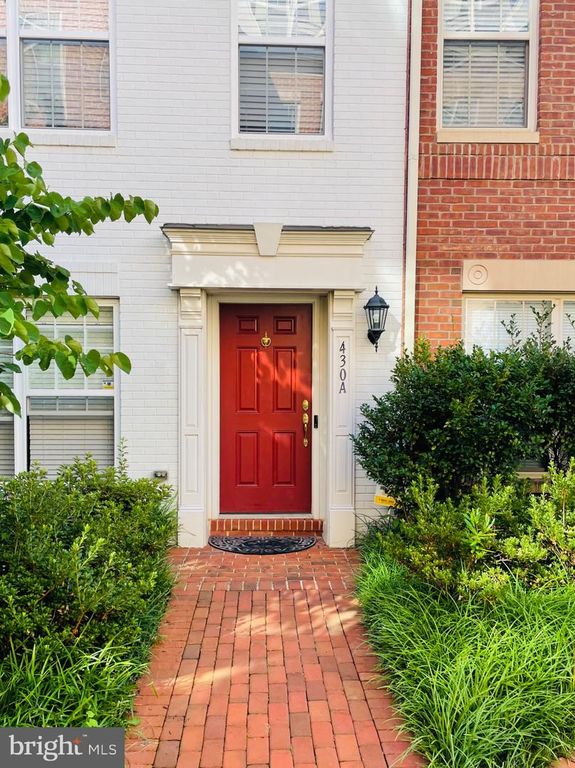 430-A N THOMAS ST N, Arlington, VA 22203