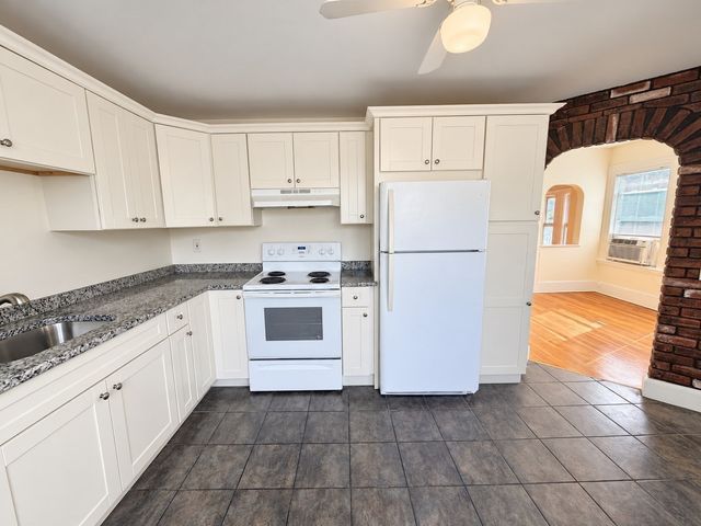 50 Vinal Ave 2, Somerville, MA 02143