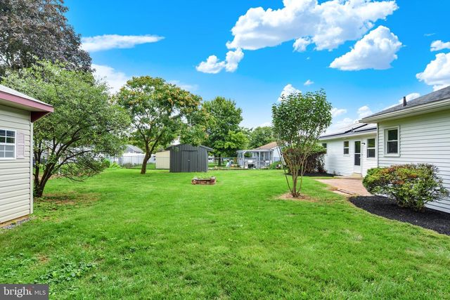 1331 S DUKE ST, Palmyra, PA 17078