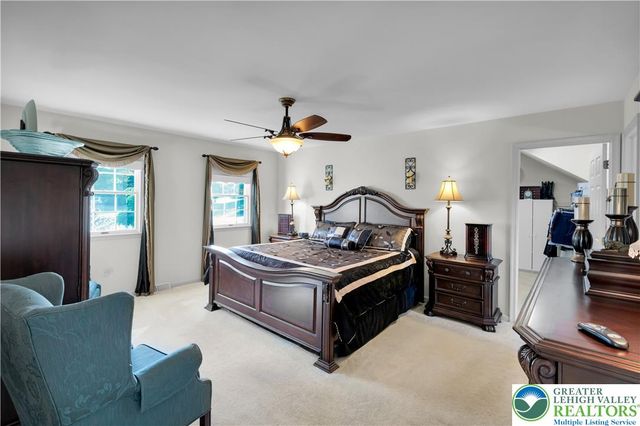 3755 Lindy Drive, North Whitehall Twp, PA 18069