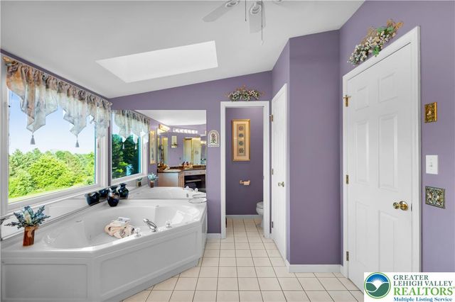 3755 Lindy Drive, North Whitehall Twp, PA 18069