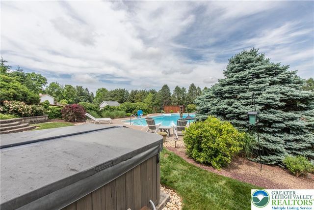 3755 Lindy Drive, North Whitehall Twp, PA 18069