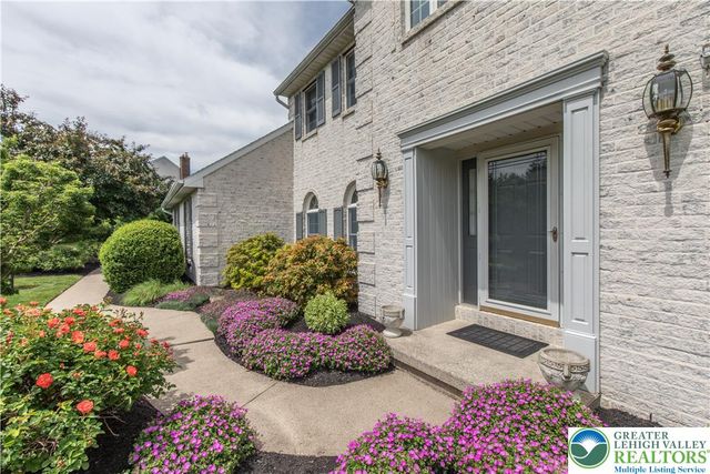 3755 Lindy Drive, North Whitehall Twp, PA 18069
