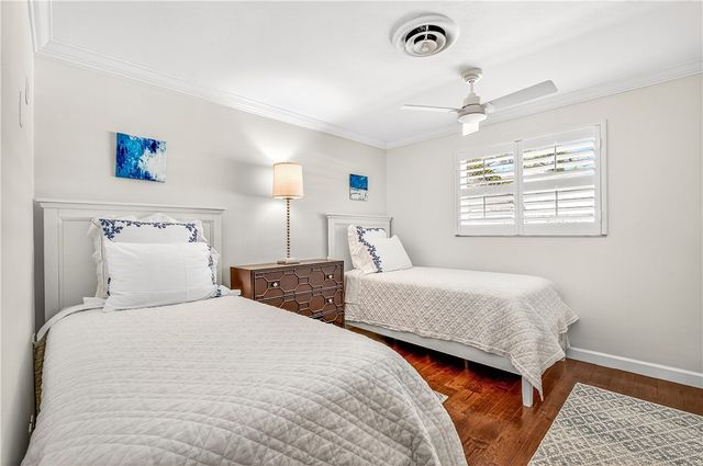 555 Honeysuckle Lane, Vero Beach, FL 32963