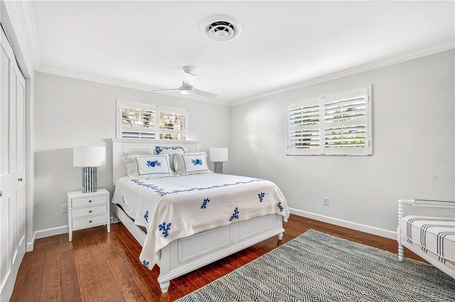 555 Honeysuckle Lane, Vero Beach, FL 32963