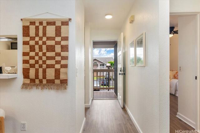 94-515 Lumiaina Street L202, Waipahu, HI 96797