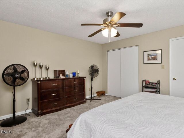 1042 Nottingham Court, Cary, NC 27511