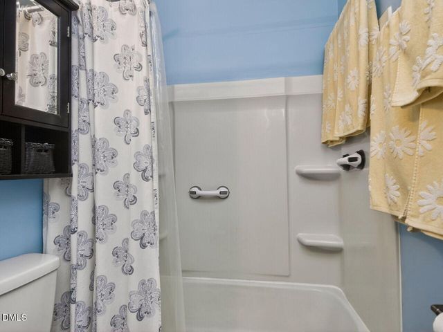 1042 Nottingham Court, Cary, NC 27511