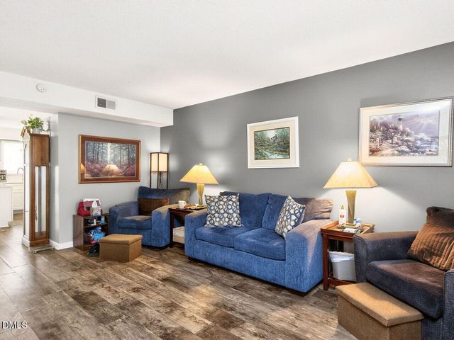 1042 Nottingham Court, Cary, NC 27511