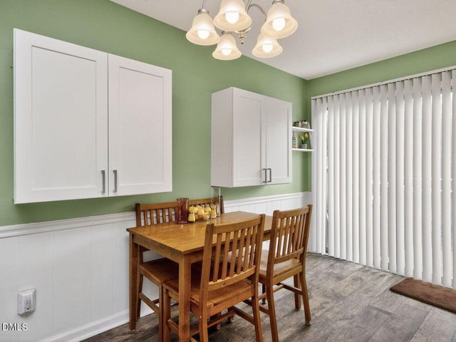 1042 Nottingham Court, Cary, NC 27511