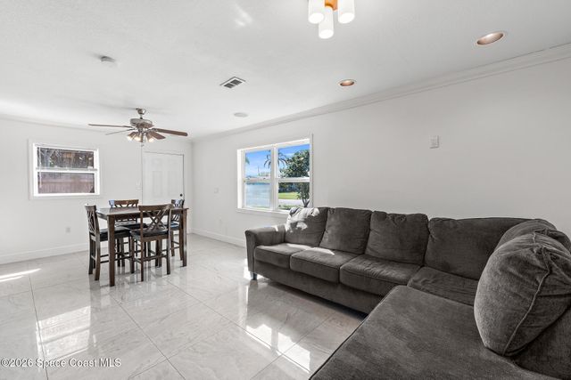 218 Prince Avenue, Melbourne, FL 32901