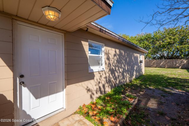 218 Prince Avenue, Melbourne, FL 32901