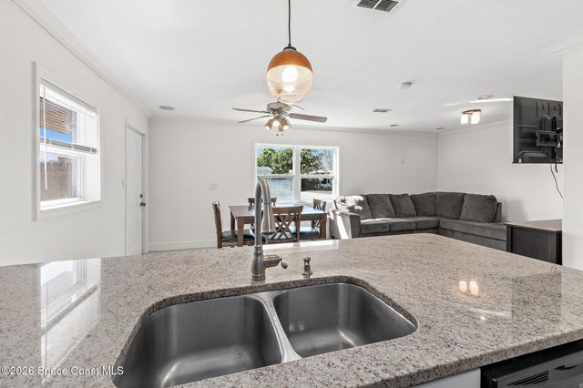 218 Prince Avenue, Melbourne, FL 32901