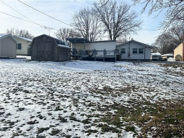 727 Circle Hill Road SE, North Canton, OH 44720