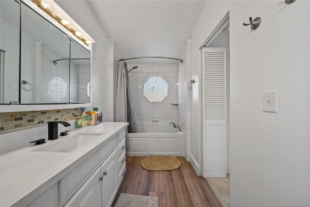 169 Cumberland Trail, Bridgeport, TX 76426