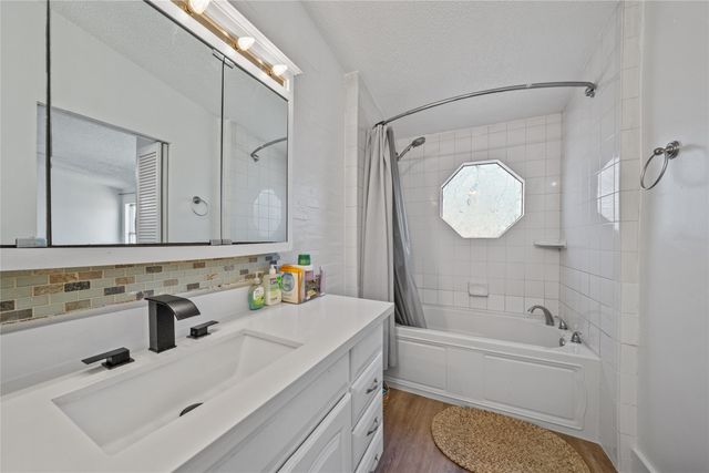 169 Cumberland Trail, Bridgeport, TX 76426