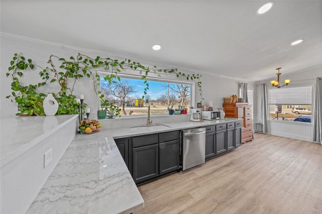 169 Cumberland Trail, Bridgeport, TX 76426