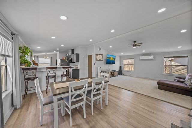 169 Cumberland Trail, Bridgeport, TX 76426