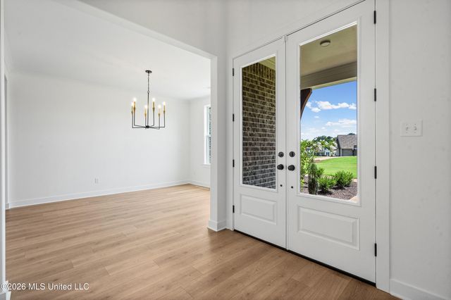 9810 Cypress Ldg Cove, Olive Branch, MS 38654