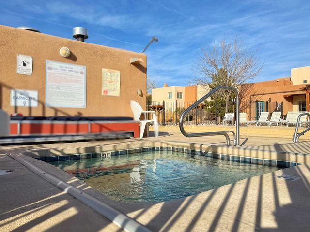 2210 MIGUEL CHAVEZ RD 815, Santa Fe, NM 87505