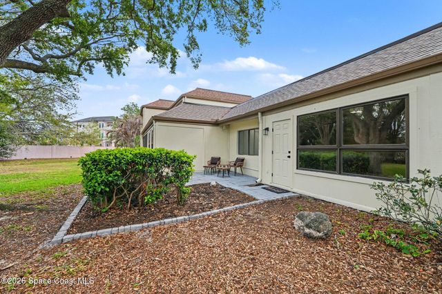 255 Country Club Drive, Melbourne, FL 32940