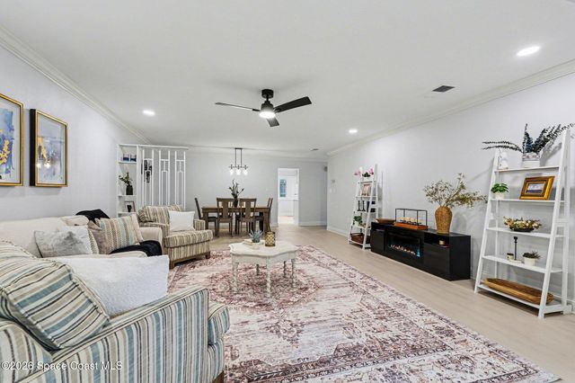 255 Country Club Drive, Melbourne, FL 32940