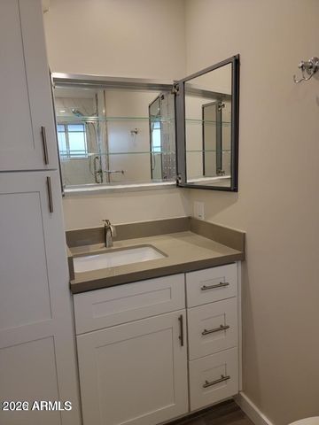 4242 N 31ST Place, Phoenix, AZ 85016