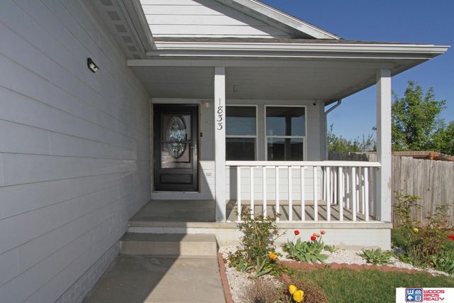 1833 NW 47th Street, Lincoln, NE 68528