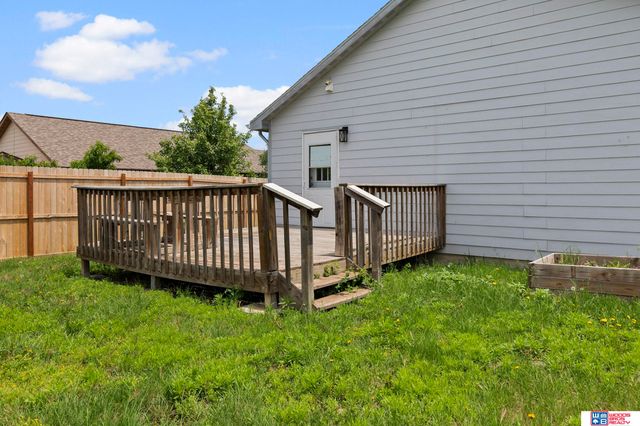 1833 NW 47th Street, Lincoln, NE 68528