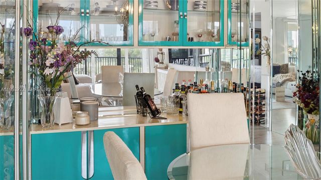 20301 W Country Club Dr 526, Aventura, FL 33180