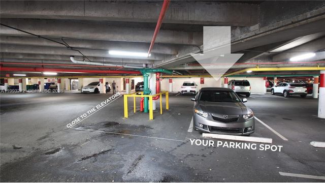 20301 W Country Club Dr 526, Aventura, FL 33180