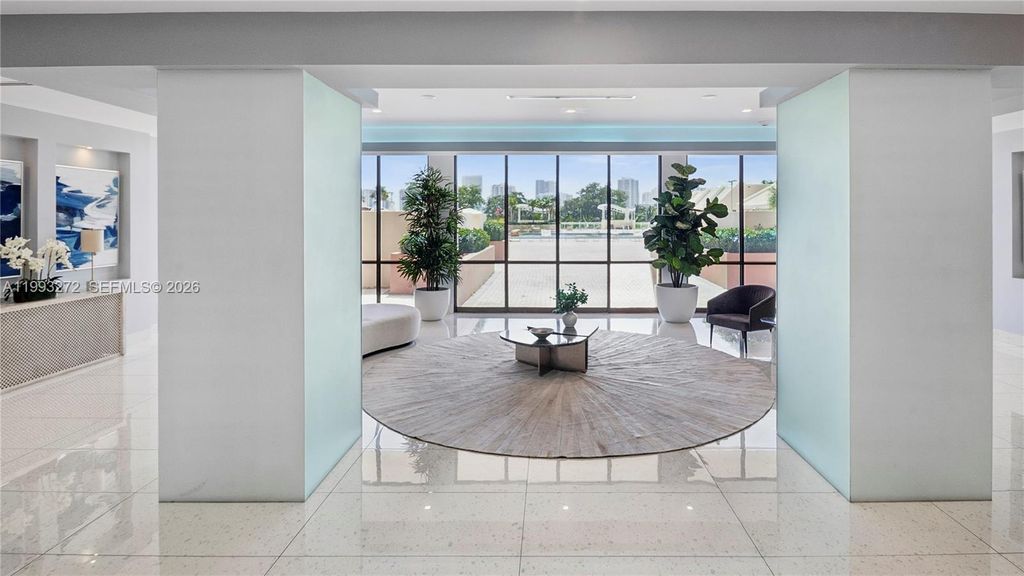 Image 26 of property listing at 20301 W Country Club Dr 526, Aventura, FL 33180