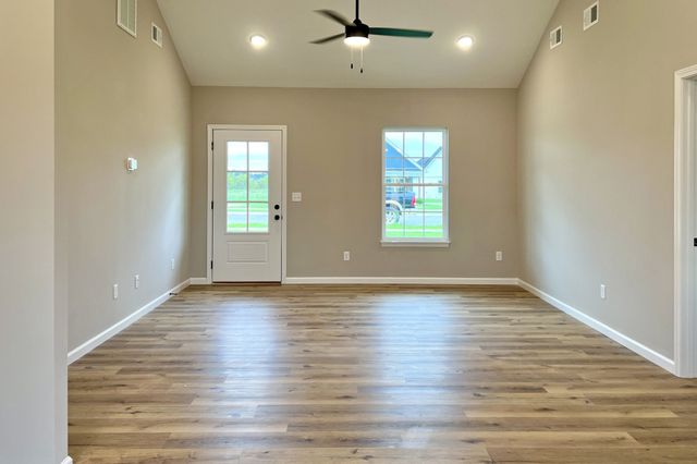 1107 Brook Court, Franklin, KY 42134