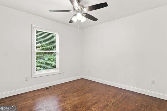 137 Geneva Road, Canton, GA 30114
