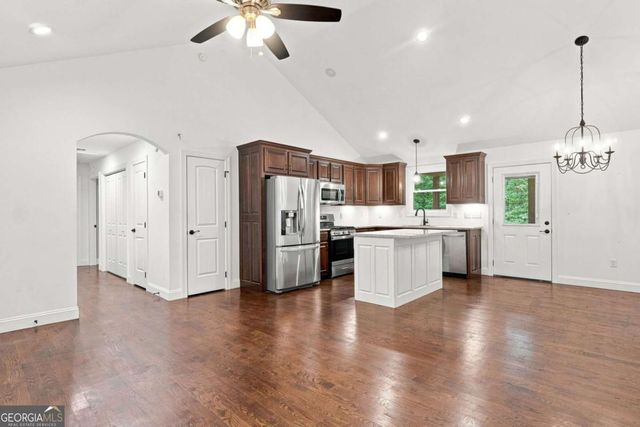 137 Geneva Road, Canton, GA 30114