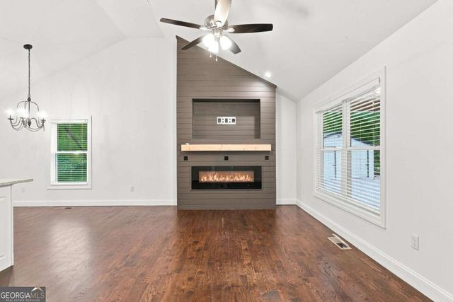 137 Geneva Road, Canton, GA 30114