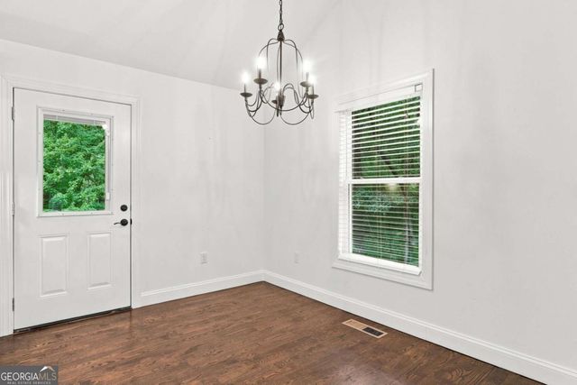 137 Geneva Road, Canton, GA 30114