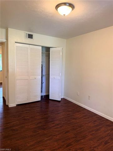 1440 Green Valley CIR 604, Naples, FL 34104