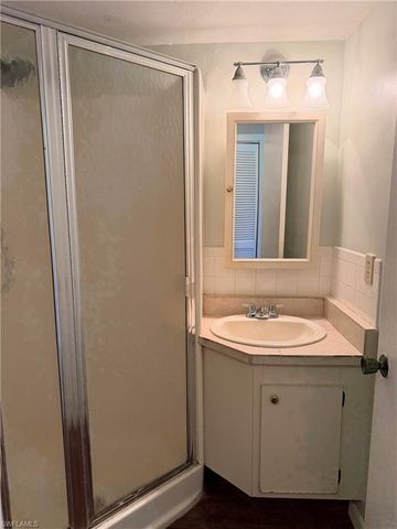 1440 Green Valley CIR 604, Naples, FL 34104