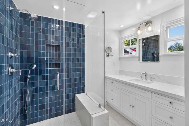 535 Rosario Drive, Thousand Oaks, CA 91362