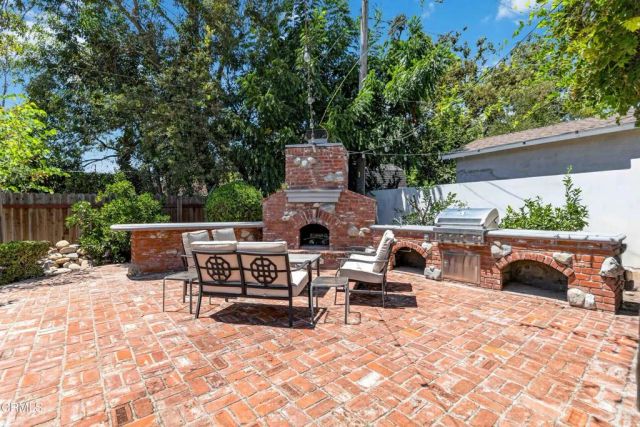 535 Rosario Drive, Thousand Oaks, CA 91362