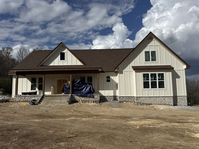 2300 Stephens Rd, Columbia, TN 38401