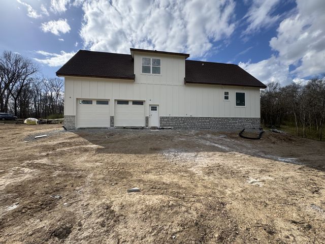 2300 Stephens Rd, Columbia, TN 38401