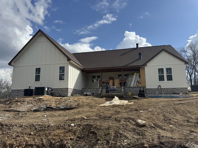 2300 Stephens Rd, Columbia, TN 38401